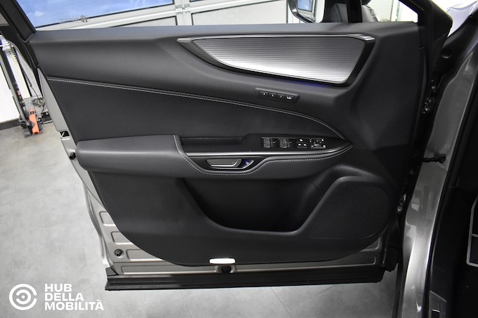 LEXUS NX 450h Plug-in 4WD F-Sport